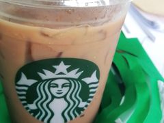 -星巴克臻选(盐城金鹰聚龙湖店)