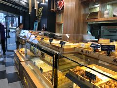 面包甜点陈列柜-酥侯糕点(广东路店)