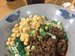 -丁丁猫重庆小面(徐州路店)