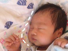 -爱的果实月嫂育婴师(世纪东方店)