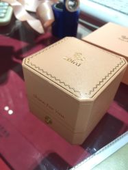 -Zbird钻石小鸟·钻戒婚戒定制高端珠宝私人定制中心