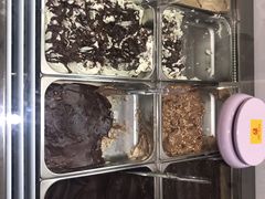 -VENCHI 闻绮(上海佛罗伦萨小镇店)