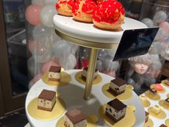 -淡尾·海鲜自助概念餐厅(虹桥南丰城店)