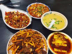 -醉八仙热酒馆(渝中店)