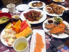 -四海一家自助餐(益田假日广场店)