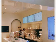 门面-兰熊鲜奶(西直门凯德mall店)