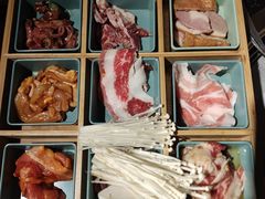 -烤路里·韩国品质自助烤肉(石路天虹4号店)