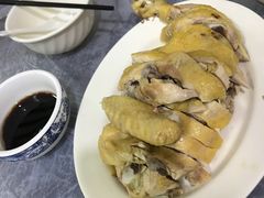 白切土鸡-唔呶喔哩酒家(生产街店)