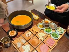 -银米·云南传统过桥米线(双廊黑金冠店)