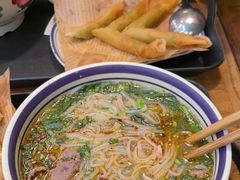 -云阿蛮云南生烫牛肉米线(奉贤路店)