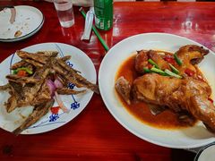 -芦茨金富饭庄·25年老字号·专做稻草鸡