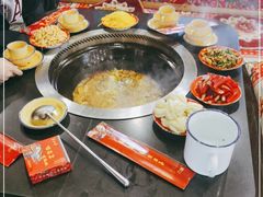 -关东情铁锅炖(迎春大街店)