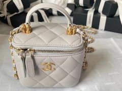 -CHANEL(恒隆广场店)