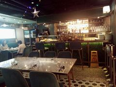 -La Mer Restaurant & Lounge