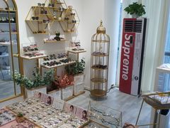 -肆兮眼镜·蔡司·徕卡战略合作店(大坪店)
