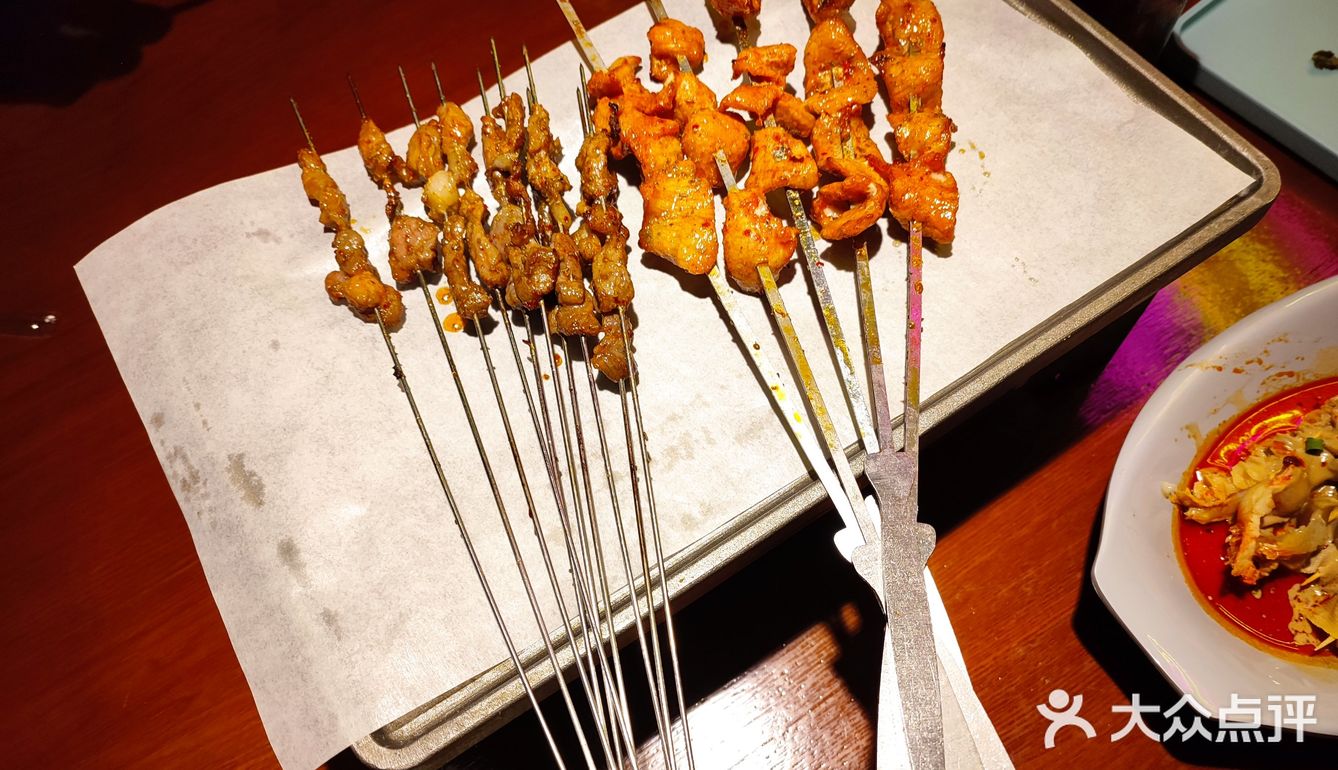 烤串的乐趣就在小杨烤肉