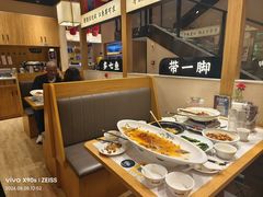 -饭橘汉江码头·乡野土菜馆(静安路店)