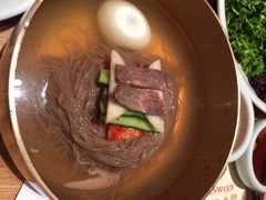 冷面-萨拉伯尔水源素问店·韩国宫廷料理(人民路店)