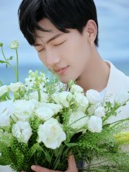 -巴黎春天婚纱摄影STUDIO·定制