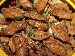 -多嘴超级肉蟹煲(中街恒隆故宫店)