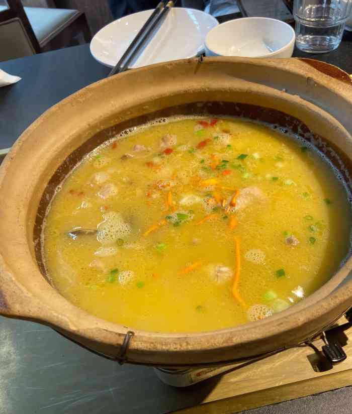 朱雀打边炉(鄞州宝龙首店)-"「浓香扇鸡煲」鸡肉很多,鸡汤味道没有