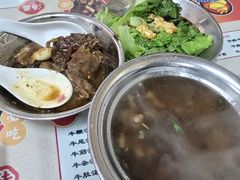 -阿秋牛排(湖心街店)