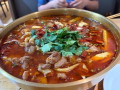-自贡盐帮菜·玩辣餐厅(樱花园西街店)