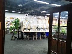 -八哥美术·成人美术画室(总校区)