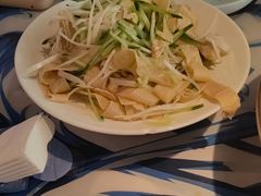 -川流不息·地道川菜·小龙虾(新松江路店)
