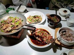 费大厨辣椒炒肉-费大厨辣椒炒肉(黄兴中心广场店)