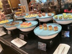 -上海西藏大厦万怡酒店Momo Cafe(徐汇店)