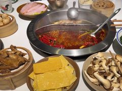 -卤校长重庆火锅(国兴店)