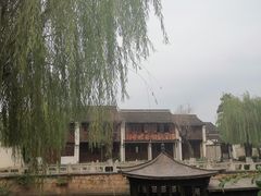 -丝绸小镇荻港古村