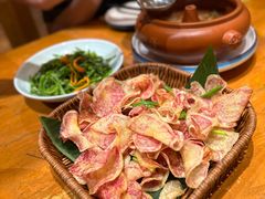 -老滇山寨•云南特色菜•地方菜•民族风情歌舞表演(金碧店)