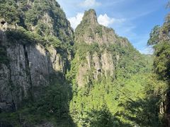 -刘伯温故里景区百丈漈