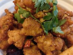 香锅牛蛙-旭龙鱼头王(航华店)