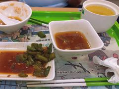 -老乡鸡(南京首创立方店)