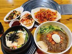 -故乡家韩国料理(丹东街店)