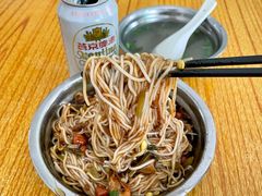 -灵山卢梅燕粉店