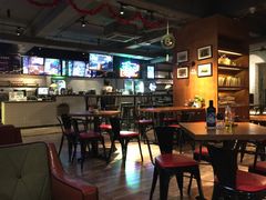 大堂-JINNS锦时 steak&pizza(浸信会礼拜堂旧址店)