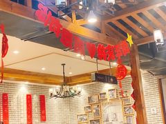 大堂-老长沙湘菜馆(凤凰路店)