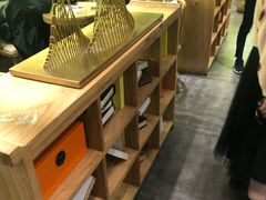 -茶理宜世(东方宝泰店)