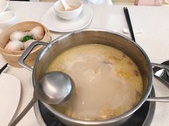 -煲王粤菜餐厅(中侨中心店)