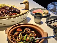 -八府香鸭·啫啫煲(华山路店)