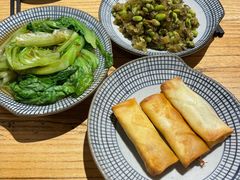 雪菜黄鱼春卷-南小蟹手工點心(三里屯店)