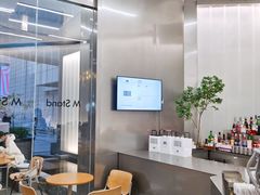 -M Stand(上海人民广场来福士店)