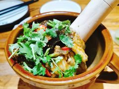 -老滇山寨•云南特色菜•地方菜•民族风情歌舞表演(金碧店)