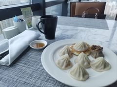 -上海龙之梦万丽酒店