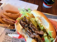 二重奏汉堡-FATBURGER 特富客汉堡(外交公寓店)