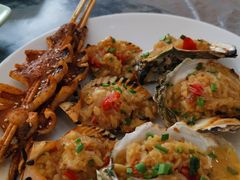 -覃记海鲜美食餐厅